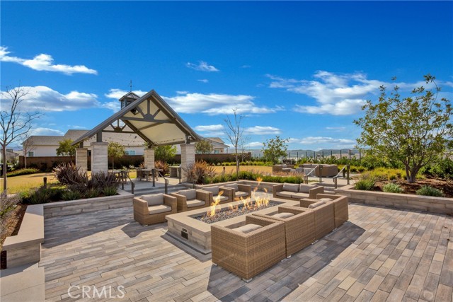 27 Garcilla Drive, Rancho Mission Viejo CA: https://media.crmls.org/medias/4f2deade-e2ab-46ae-9380-4f05da64c8f7.jpg