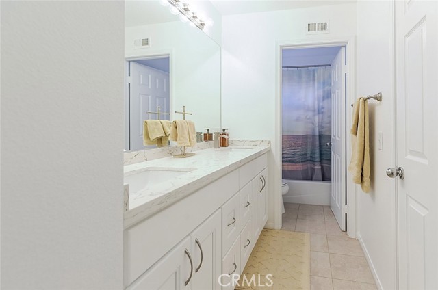 30030 Grandifloras Road, Canyon Country CA: https://media.crmls.org/medias/4f2e5ff2-1e04-49cd-95bd-e473c32e78b3.jpg