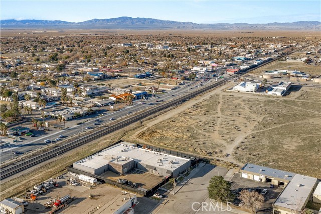 Image 49 of 54 For 44211 Yucca