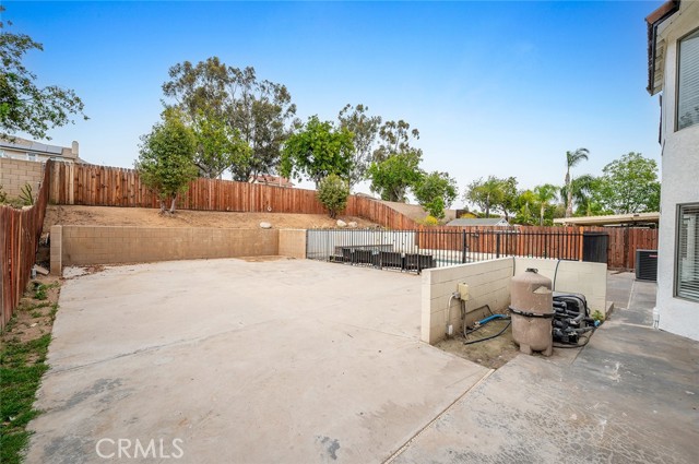 Detail Gallery Image 36 of 45 For 22601 Sheffield Dr, Moreno Valley,  CA 92557 - 5 Beds | 3 Baths