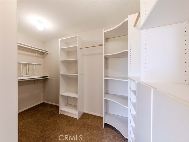 27339 Brighton Lane, Valencia CA: https://media.crmls.org/medias/4f306f00-6cbe-440c-9315-094025c5a9be.jpg