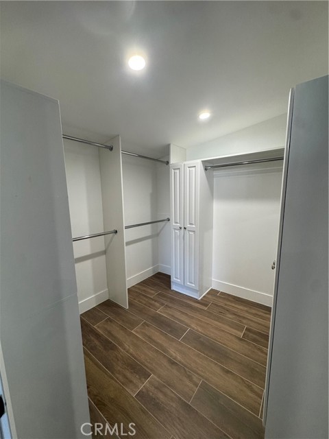 Detail Gallery Image 9 of 17 For 6439 1/2 Graves Ave, Lake Balboa,  CA 91605 - 0 Beds | 1 Baths