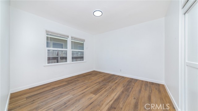 Detail Gallery Image 14 of 30 For 5816 Kester Ave, Sherman Oaks,  CA 91411 - – Beds | – Baths