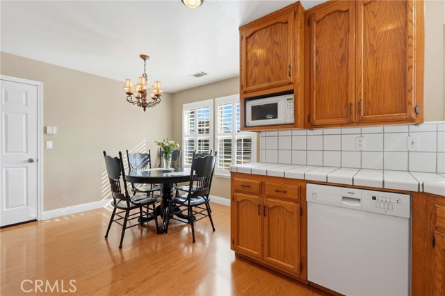 Detail Gallery Image 23 of 49 For 5028 W Hillsdale, Visalia,  CA 93291 - 3 Beds | 1/1 Baths