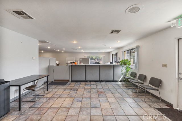 Image 4 of 27 For 9240 Limonite Avenue
