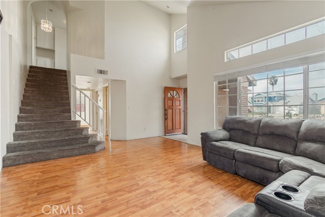 Detail Gallery Image 5 of 21 For 2644 Mora Ct, Lancaster,  CA 93535 - 4 Beds | 3 Baths