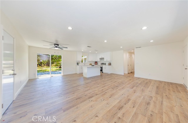 Detail Gallery Image 4 of 37 For 47200 Oneida Ave, Coarsegold,  CA 93614 - 3 Beds | 2 Baths