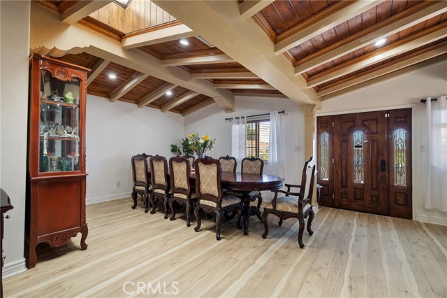 1729 W 51st Place, Los Angeles CA: https://media.crmls.org/medias/4f36a59a-979d-4910-8cde-007a7b40b80d.jpg