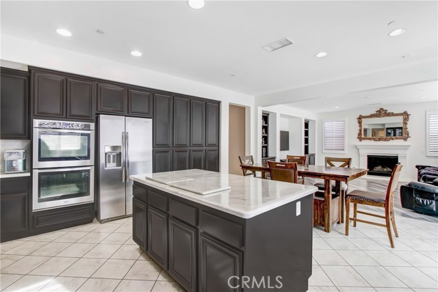 Detail Gallery Image 6 of 8 For 18125 Friendly Ln, Riverside,  CA 92508 - 4 Beds | 3/1 Baths