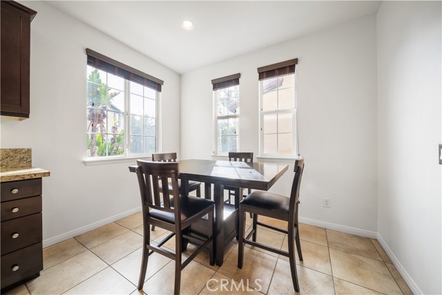 Detail Gallery Image 13 of 48 For 208 W Cork Tree, Orange,  CA 92865 - 3 Beds | 2/1 Baths