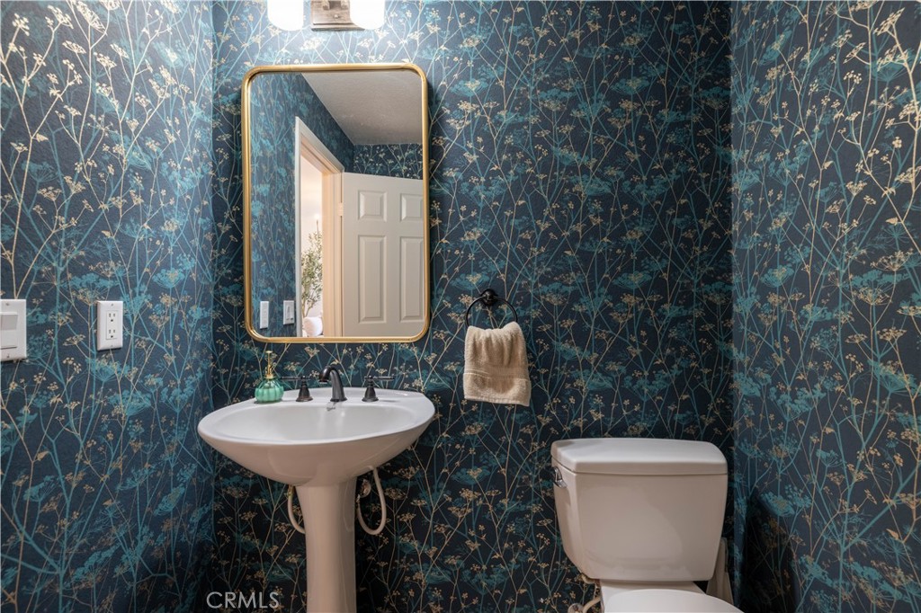 https://media.crmls.org/medias/4f38bbea-4ed1-49e7-8d01-1668454552fa.jpg?preset=X-Large