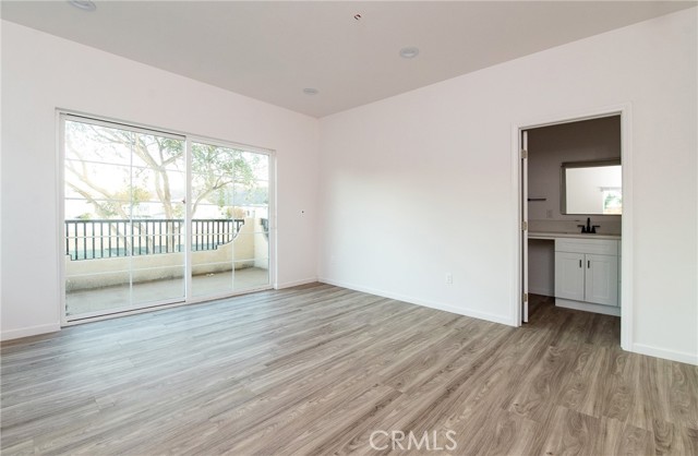 Detail Gallery Image 35 of 43 For 5518 E Los Angeles Ave #2,  Simi Valley,  CA 93063 - 3 Beds | 2/1 Baths