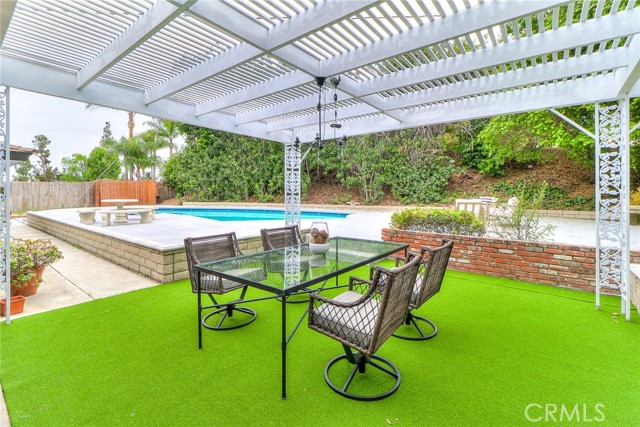2225 Terraza Place, Fullerton CA: https://media.crmls.org/medias/4f39ba41-18b2-4505-8364-7bfbf04f989a.jpg