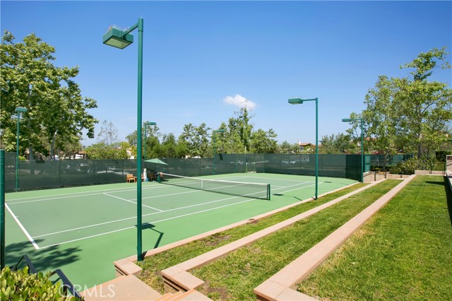 8126 Santaluz Village N, San Diego CA: https://media.crmls.org/medias/4f39f582-edf0-4026-b073-615a0ca70b4e.jpg
