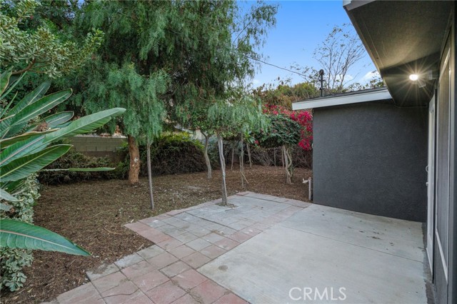 Detail Gallery Image 24 of 26 For 2726 W Bennett St, Compton,  CA 90220 - 3 Beds | 2 Baths