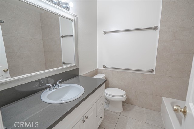 Detail Gallery Image 8 of 12 For 17847 Beneda Ln #20,  Canyon Country,  CA 91351 - 2 Beds | 2 Baths