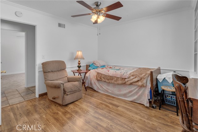 9945 Date Street, Fontana CA: https://media.crmls.org/medias/4f3b6851-b66c-4781-b5b1-ef47a6136b74.jpg