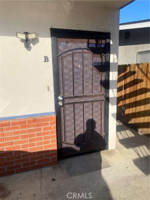 141 S Myers Street, Oceanside CA: https://media.crmls.org/medias/4f3b8a06-5eb3-4d0f-8ee2-4706b4ce619a.jpg