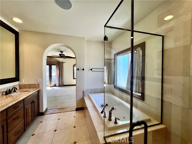 323 13th Street, Huntington Beach CA: https://media.crmls.org/medias/4f3be36f-c01a-47c8-b36a-5ea16298e751.jpg