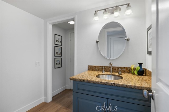 1579 Via Parque, Thousand Oaks CA: https://media.crmls.org/medias/4f3c24de-e60e-482a-8d62-1a614f38a8a6.jpg