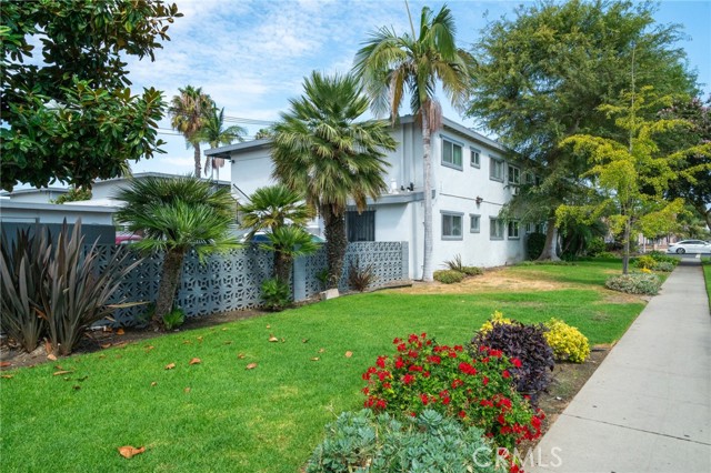10442 Lampson Avenue, Garden Grove CA: https://media.crmls.org/medias/4f3c9edc-d6ba-4795-b7be-8798f39c5590.jpg