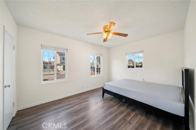 12218 Academy Way, Artesia CA: https://media.crmls.org/medias/4f3cf776-f545-4ecc-8887-10ef56694e95.jpg