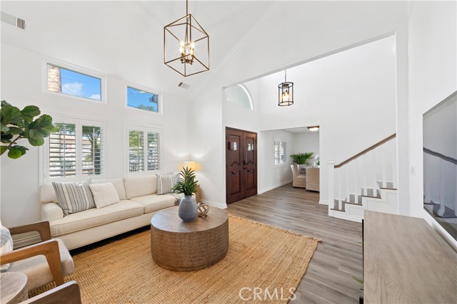 2006 Warfield Avenue, Redondo Beach, California 90278, 3 Bedrooms Bedrooms, ,2 BathroomsBathrooms,Residential,Sold,Warfield,SB21179490