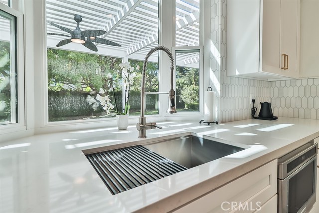 2505 Peachwood Place, Westlake Village CA: https://media.crmls.org/medias/4f3dbe79-d978-4cbb-9093-3f6c57b6dc12.jpg