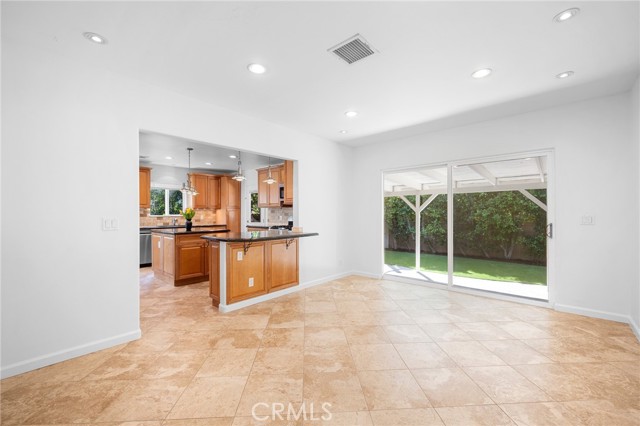 Detail Gallery Image 15 of 31 For 16814 Hartland, Lake Balboa,  CA 91406 - 3 Beds | 2 Baths