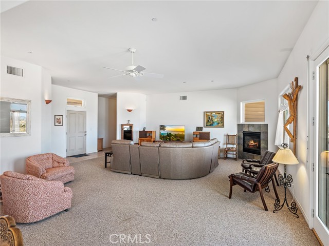 Detail Gallery Image 17 of 70 For 21972 Ocotillo Way, Apple Valley,  CA 92308 - 3 Beds | 2/1 Baths