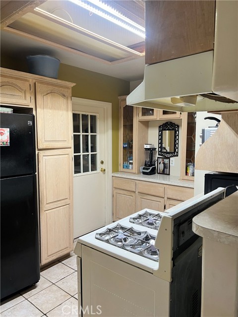 Detail Gallery Image 5 of 22 For 550 W Belmont, Ontario,  CA 91762 - – Beds | – Baths