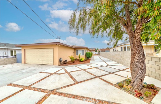 1442 W 220th St., Torrance CA: https://media.crmls.org/medias/4f426f00-43b3-4938-9705-daa7c9be4263.jpg
