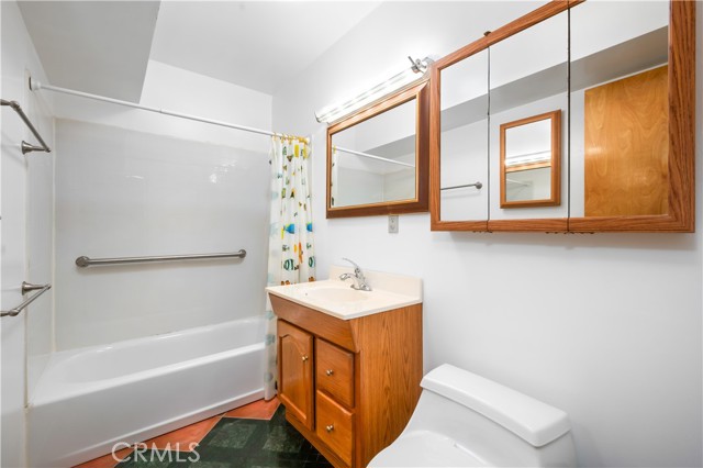 2901 Winlock Road, Torrance CA: https://media.crmls.org/medias/4f4352ed-b8ac-4d8f-aa14-a2669b502962.jpg