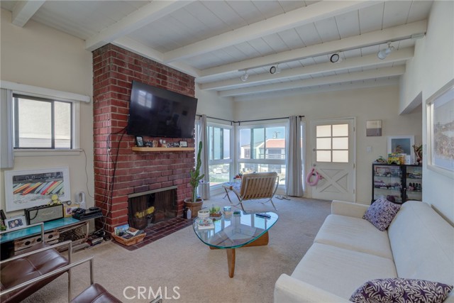324 Rosecrans Avenue, Manhattan Beach, California 90266, 6 Bedrooms Bedrooms, ,4 BathroomsBathrooms,Residential,Sold,Rosecrans,SB21197761