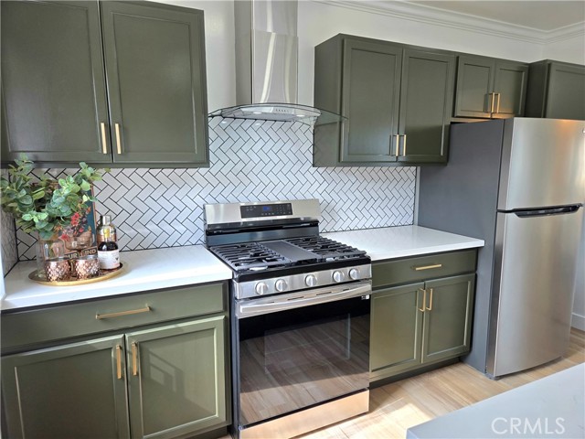 Detail Gallery Image 22 of 41 For 2022 W 75th St, Los Angeles,  CA 90047 - 2 Beds | 1 Baths