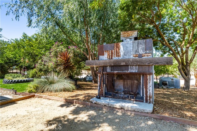 4225 Farousse Way, Paso Robles CA: https://media.crmls.org/medias/4f461a89-e5e5-4ea1-a695-462b83a2bed3.jpg