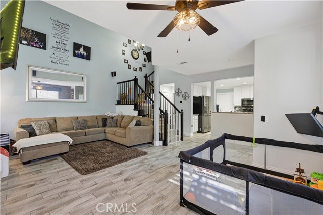 Detail Gallery Image 8 of 33 For 2026 San Diego, Corona,  CA 92882 - 3 Beds | 2/1 Baths