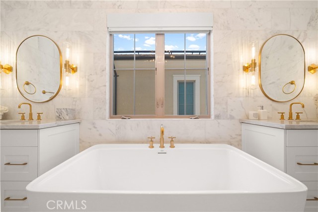 Detail Gallery Image 48 of 69 For 131 Bozeman, Irvine,  CA 92602 - 4 Beds | 4/1 Baths