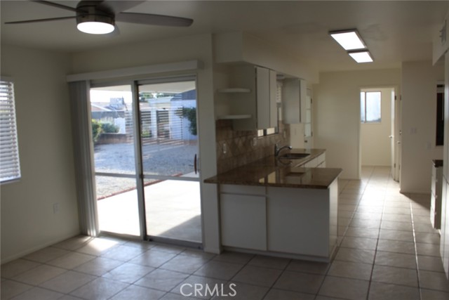 Detail Gallery Image 8 of 18 For 25811 Musselburgh Dr, Menifee,  CA 92586 - 2 Beds | 2 Baths