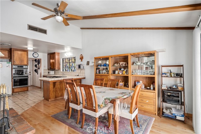 Detail Gallery Image 8 of 32 For 2638 W Avenue J8, Lancaster,  CA 93536 - 3 Beds | 2 Baths