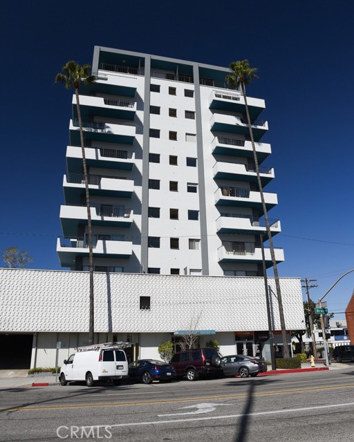 Detail Gallery Image 2 of 55 For 1155 N Brand Bld #1101,  Glendale,  CA 91202 - 3 Beds | 2 Baths