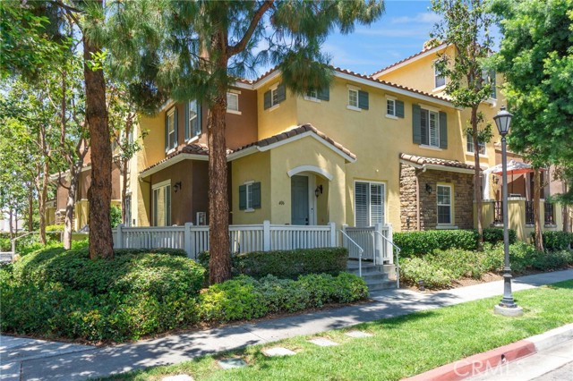 410 Timberwood, Irvine CA: https://media.crmls.org/medias/4f483f66-b546-4636-85dd-360030c49cde.jpg