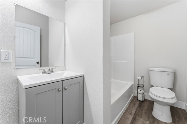 Detail Gallery Image 31 of 48 For 22849 Juniper, Crestline,  CA 92325 - 4 Beds | 3 Baths