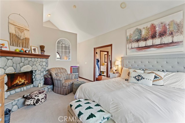 Detail Gallery Image 33 of 58 For 1230 Brentwood Dr, Lake Arrowhead,  CA 92352 - 3 Beds | 2/1 Baths