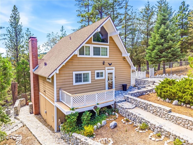 26614 Hillcrest, Lake Arrowhead, CA 92352