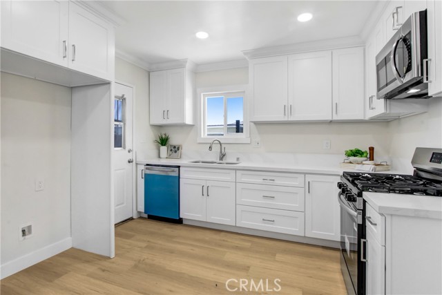 Detail Gallery Image 11 of 21 For 6236 Downey St, Jurupa Valley,  CA 92509 - 3 Beds | 1 Baths