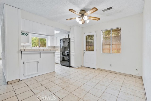 155 Walnut Street, Arroyo Grande CA: https://media.crmls.org/medias/4f4b5a84-1361-4737-87f3-d942ac137112.jpg