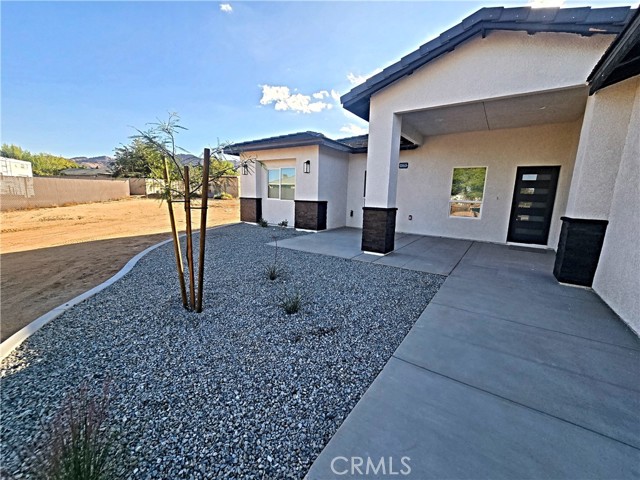 22645 El Centro Court, Apple Valley CA: https://media.crmls.org/medias/4f4b9aab-ed09-425d-8c56-6b8d9a2fa05f.jpg