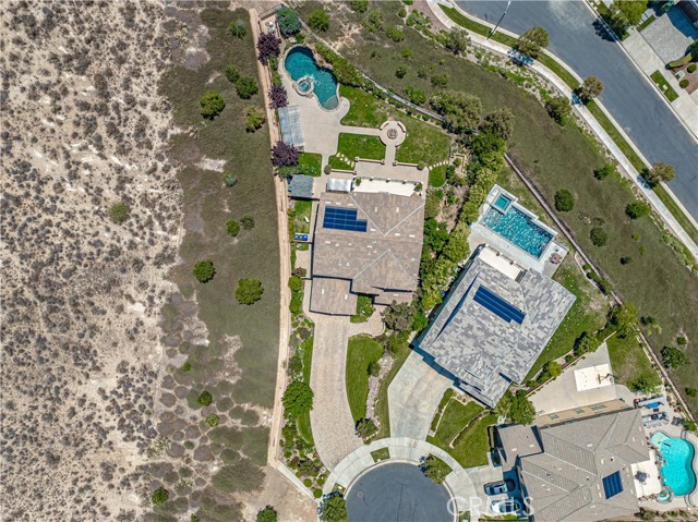 22348 Driftwood Court, Saugus CA: https://media.crmls.org/medias/4f4c6ba4-6225-4542-b2c1-eccff963f200.jpg