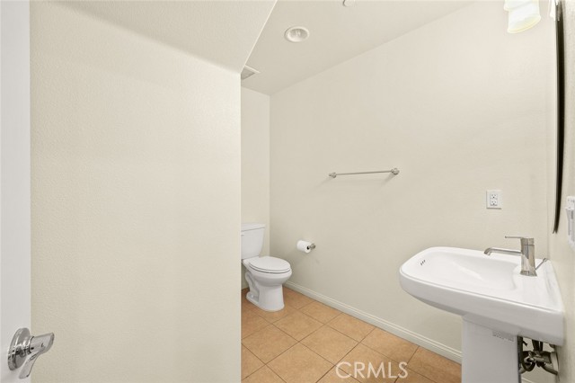 Detail Gallery Image 14 of 42 For 317 N Fenimore Ave, Azusa,  CA 91702 - 3 Beds | 2/1 Baths